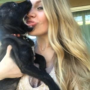 Meet your Posher, Michele